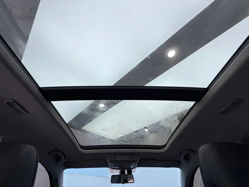 Karoq 2022 TSI280 Premium Edition купить на сайте DeffCars