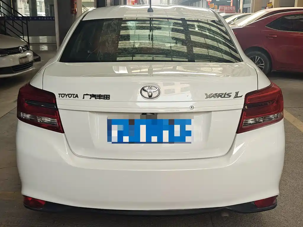 YARiS L 2017 1.5E CVT Charming Edition купить на сайте DeffCars
