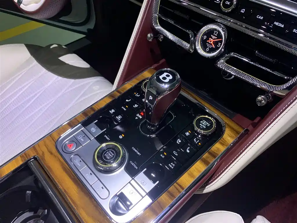 Flying Spur 2020 6.0T W12 Standard Edition купить на сайте DeffCars