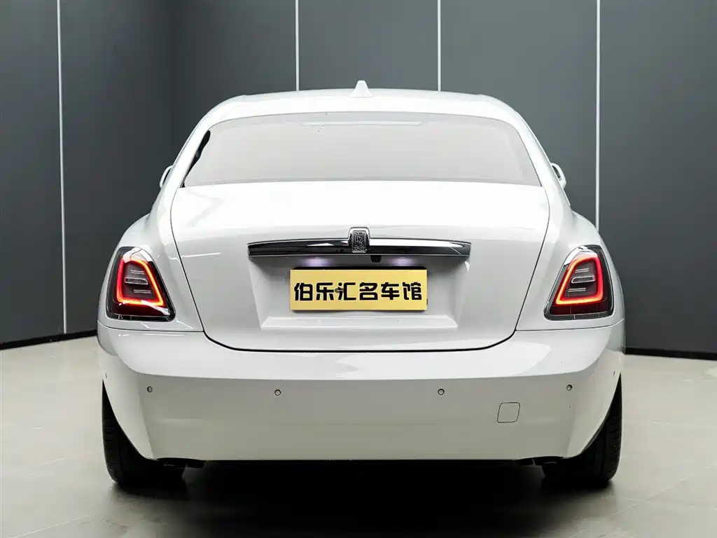 Ghost 2021 6.7T long wheelbase version купить на сайте DeffCars