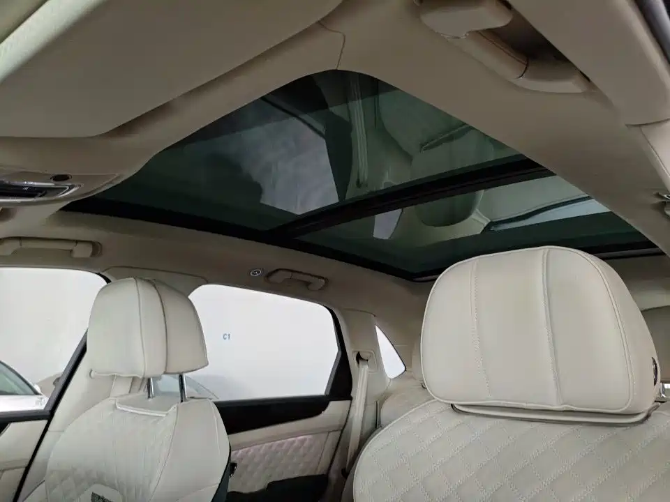 Bentayga 2021 4.0T V8 купить на сайте DeffCars