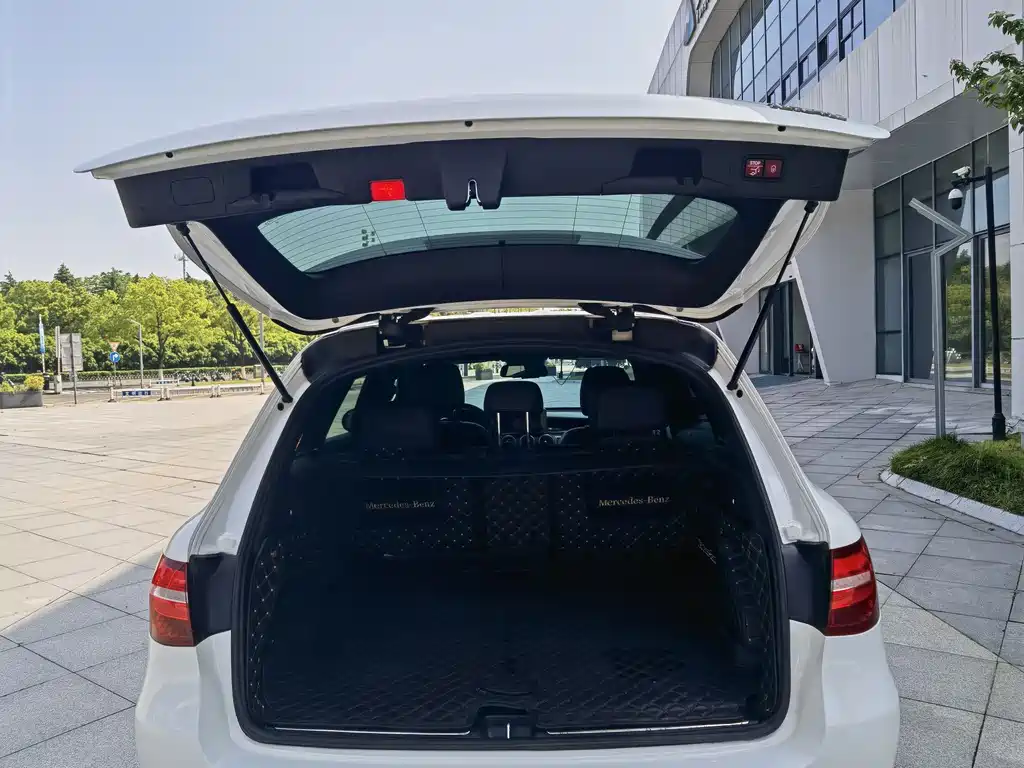 Mercedes-Benz GLC 2019 GLC 300 L 4MATIC Dynamic купить на сайте DeffCars