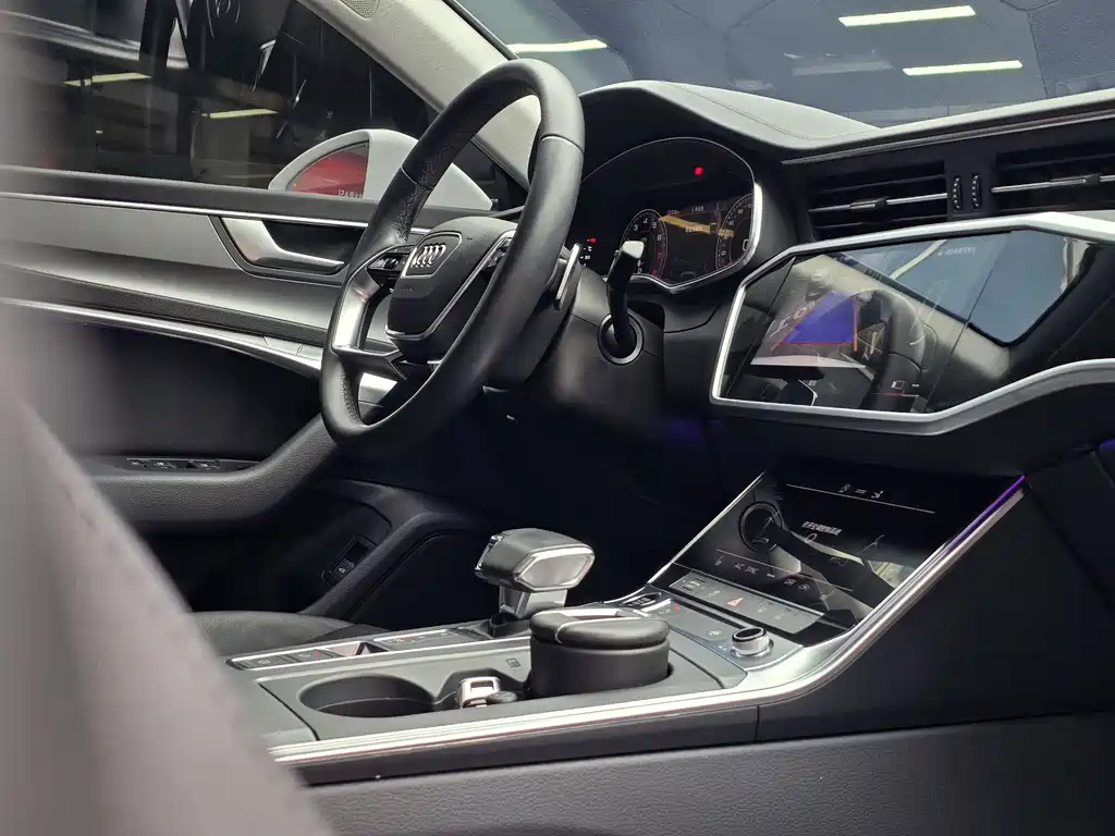 Audi A7 2021 40 TFSI luxury model купить на сайте DeffCars