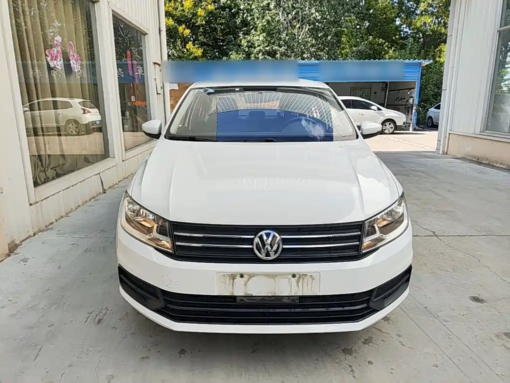 Santana 2019 1.5L Manual Fashion Edition National VI купить на сайте DeffCars