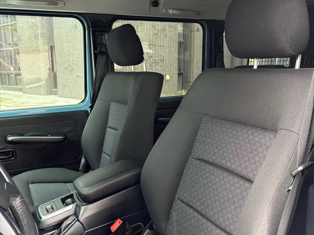 Mercedes G-Class 2017 G350d купить на сайте DeffCars