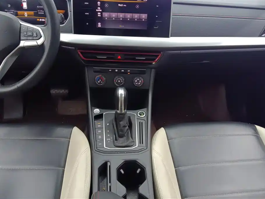 Lavida 2023 300TSI DSG Starry Sky Full Edition купить на сайте DeffCars