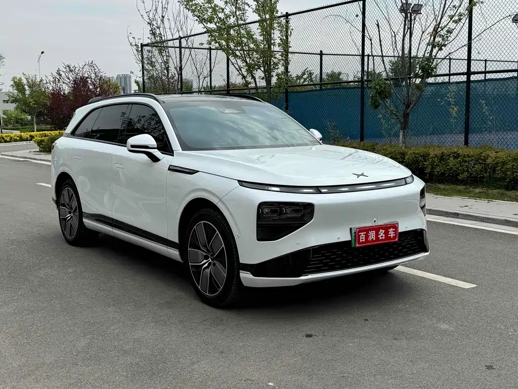 Xpeng G9 2022 702 Pro купить на сайте DeffCars