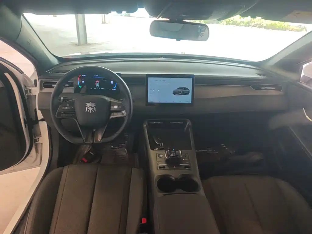 Qin PLUS 2025 DM-i smart driving version 55KM leading model купить на сайте DeffCars