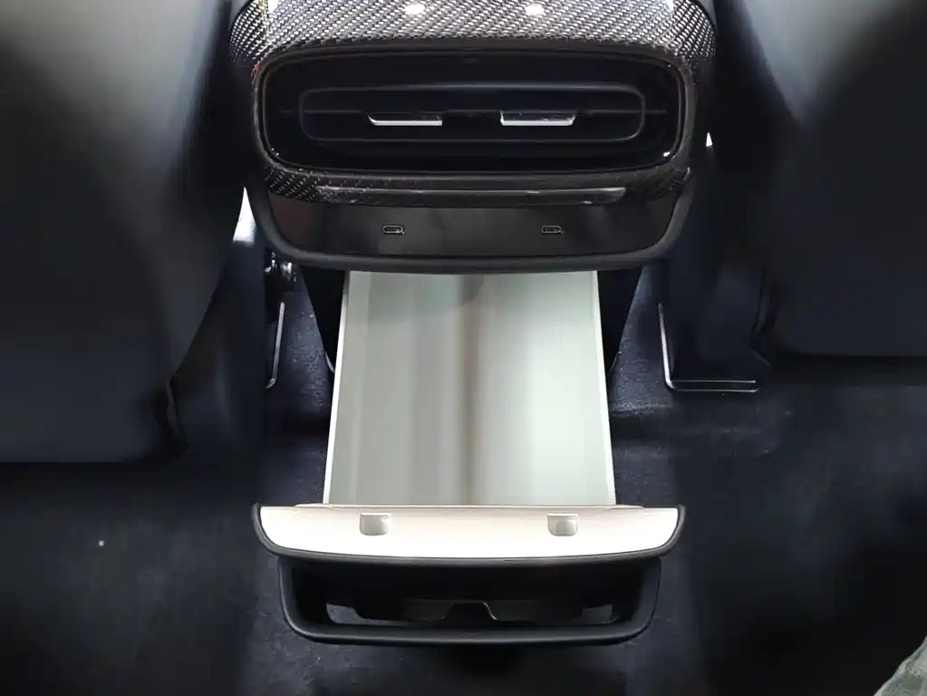 Xiaomi SU7 Ultra 2025 Ultra купить на сайте DeffCars