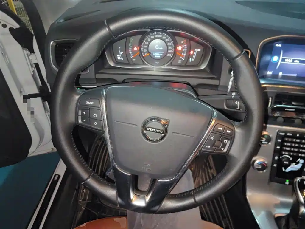 Volvo S60 2019 S60L facelift T5 Smart Advanced Edition купить на сайте DeffCars
