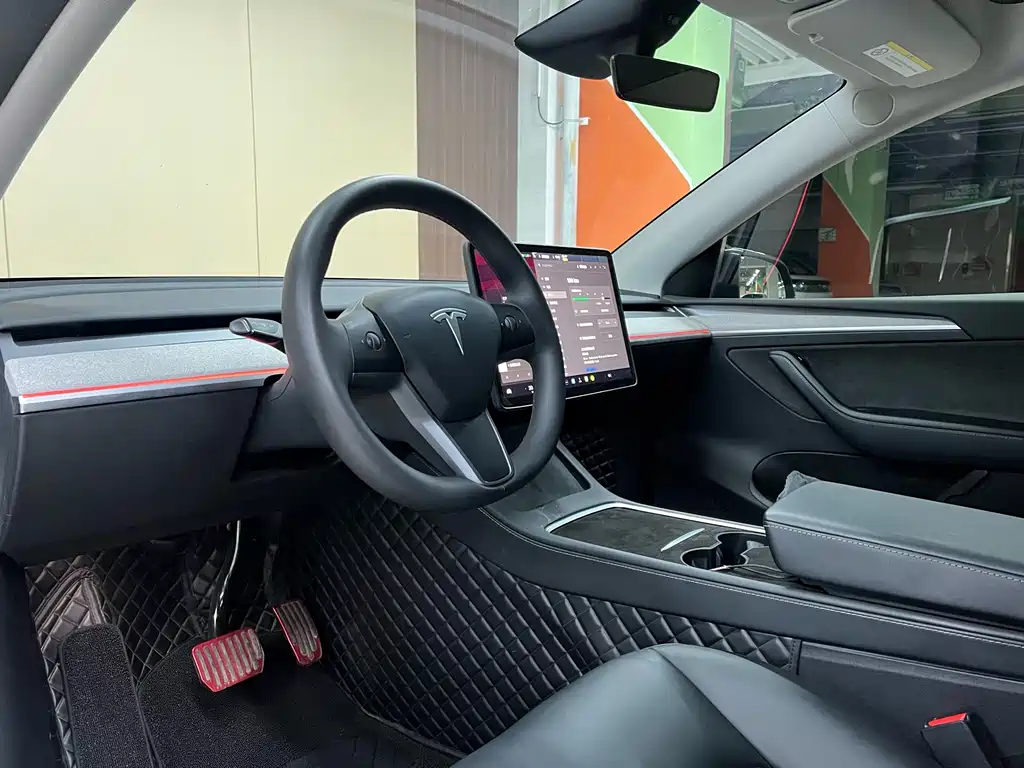 Model Y 2024 long-range all-wheel drive version купить на сайте DeffCars