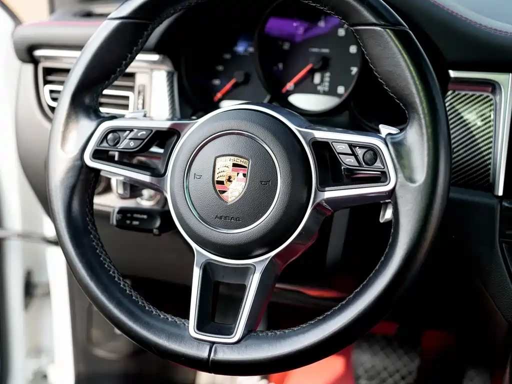 Macan 2020 Macan 2.0T купить на сайте DeffCars