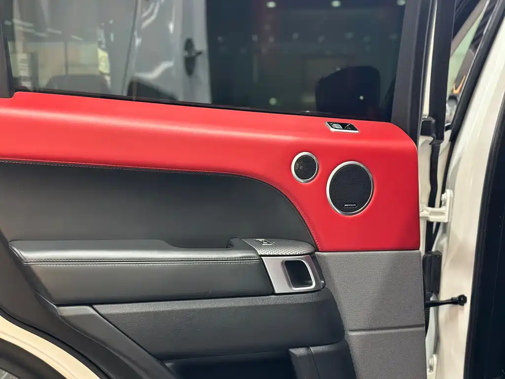 Range Rover Sport 2020 3.0 L6 HSE DYNAMIC купить на сайте DeffCars