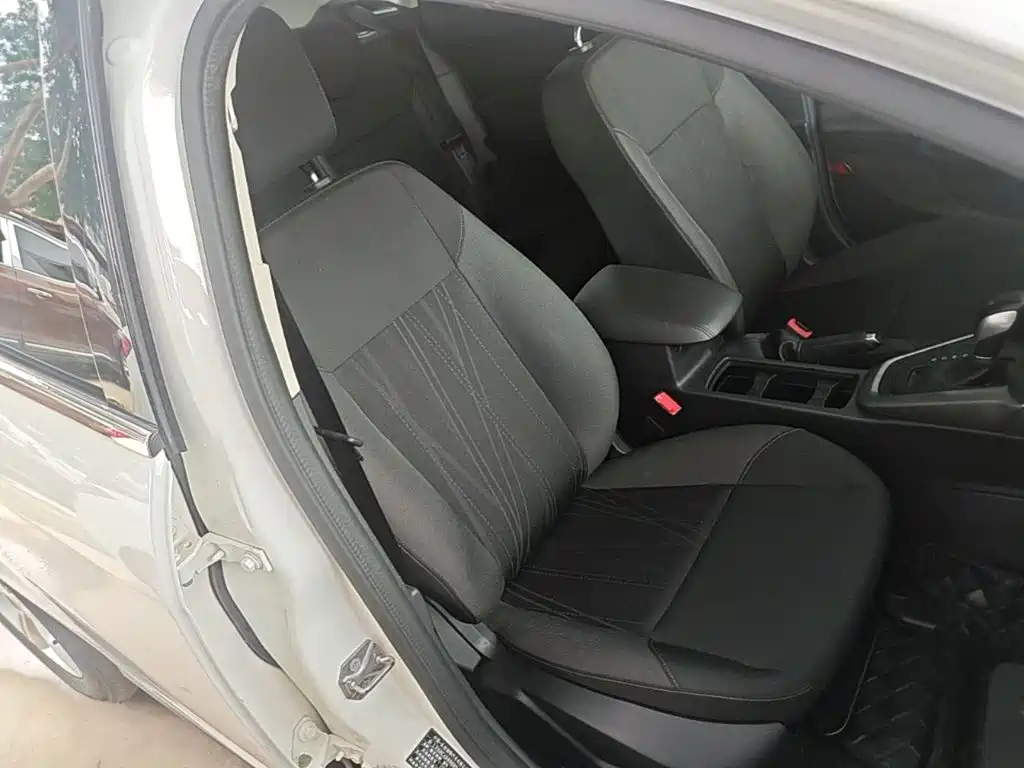 Focus 2017 Two-Bedroom 1.6L Automatic Comfort Edition Senova Zhixing купить на сайте DeffCars