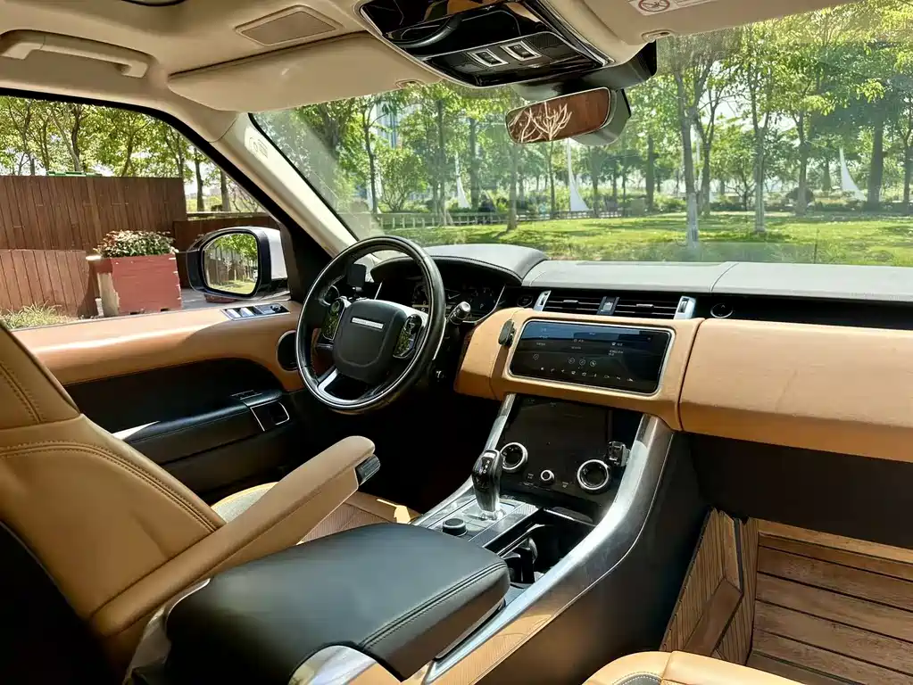 Range Rover Sport 2020 3.0 L6 HSE DYNAMIC купить на сайте DeffCars