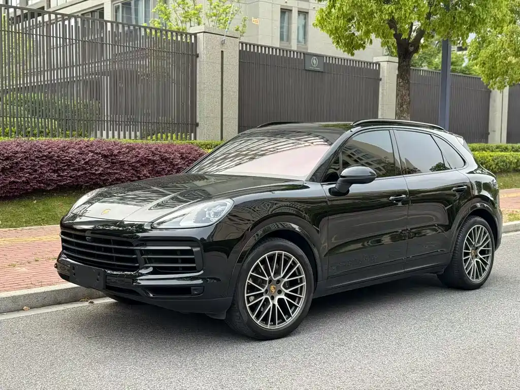Cayenne 2023 Cayenne 3.0T Platinum Edition купить на сайте DeffCars