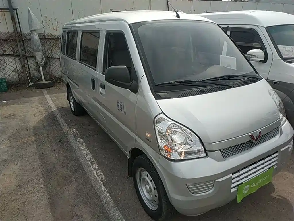 Wuling Rongguang 2021 1.5L extended basic model L3C купить на сайте DeffCars