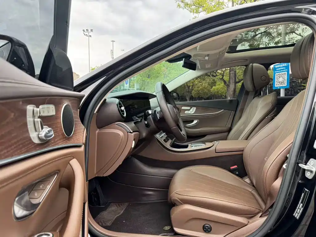 Mercedes-Benz E-Class 2023 E 300 L Fashion купить на сайте DeffCars