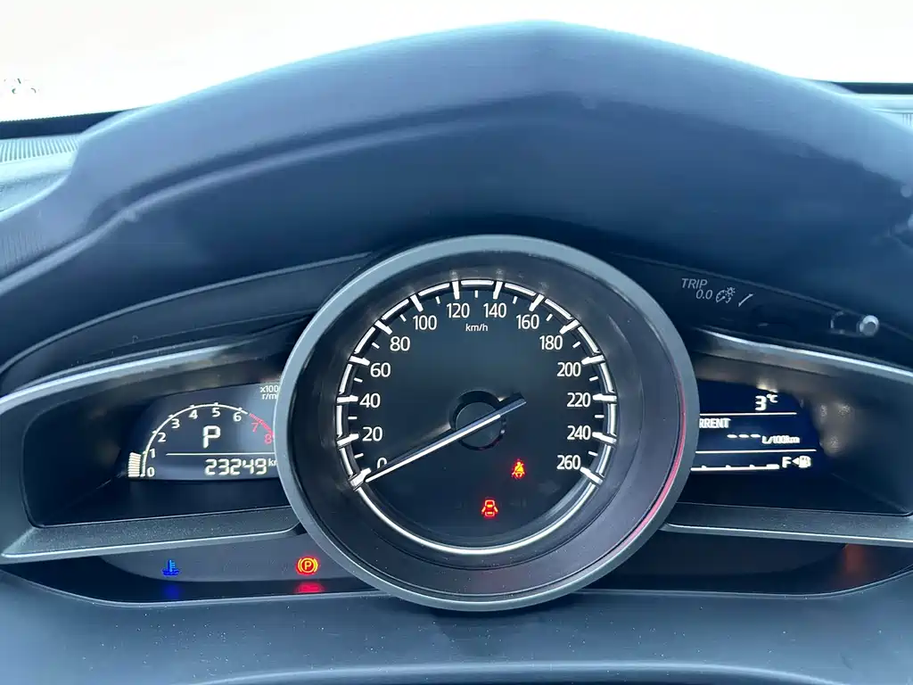 Mazda CX-4 2021 2.0L automatic two-wheel drive Blue Sky Vitality Edition купить на сайте DeffCars