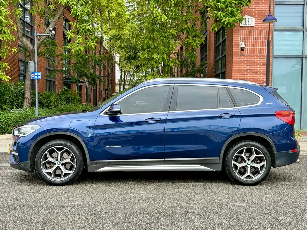 BMW X1 New Energy 2018 xDrive25Le Luxury Model купить на сайте DeffCars