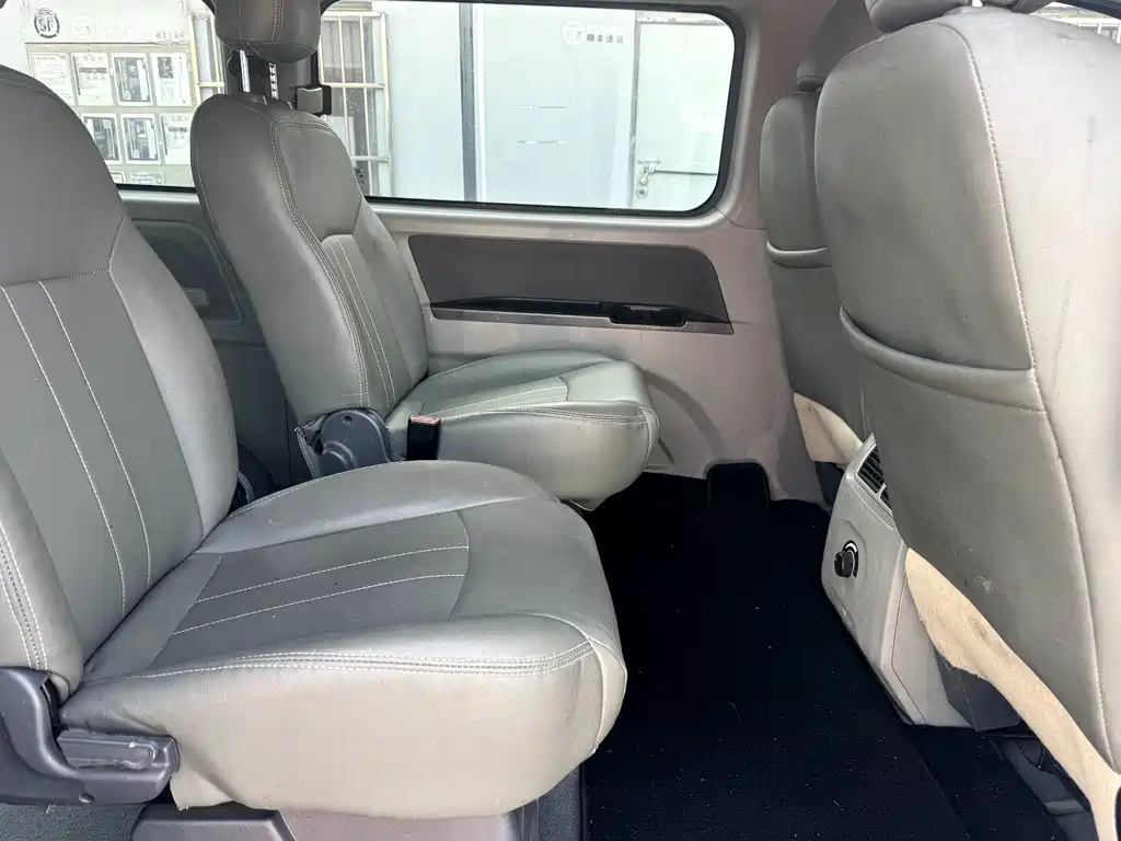 Lingzhi 2018 M3L 1.6L 7-seat comfort model купить на сайте DeffCars
