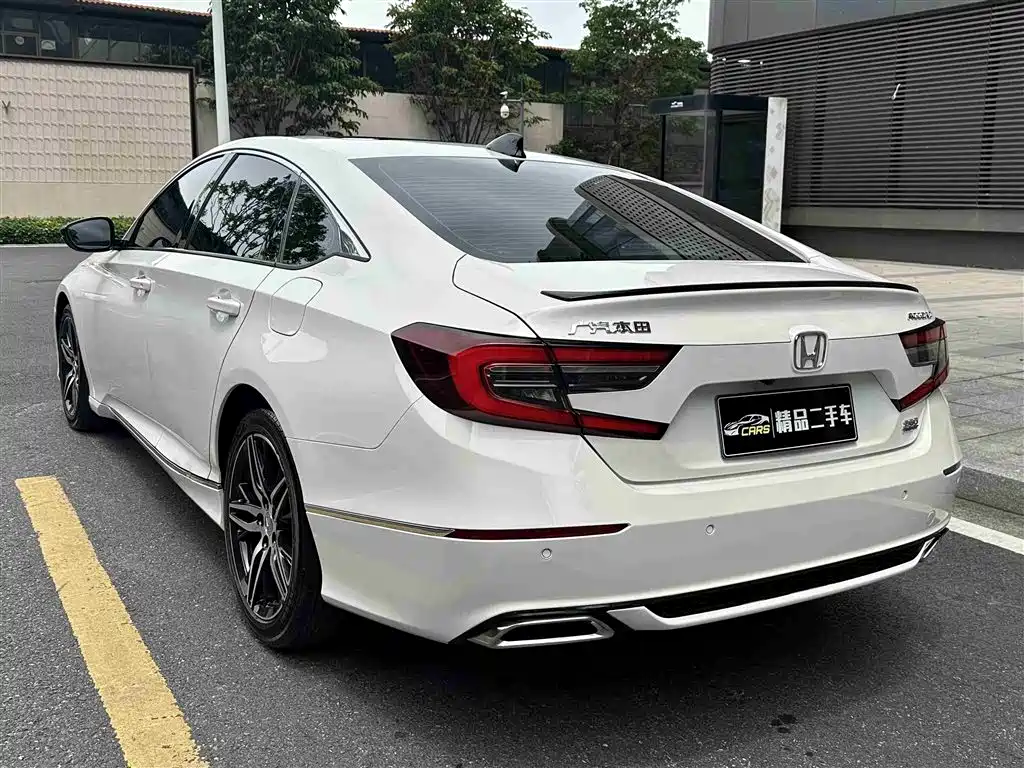 Accord 2022 260TURBO Magic Night Premium Edition купить на сайте DeffCars