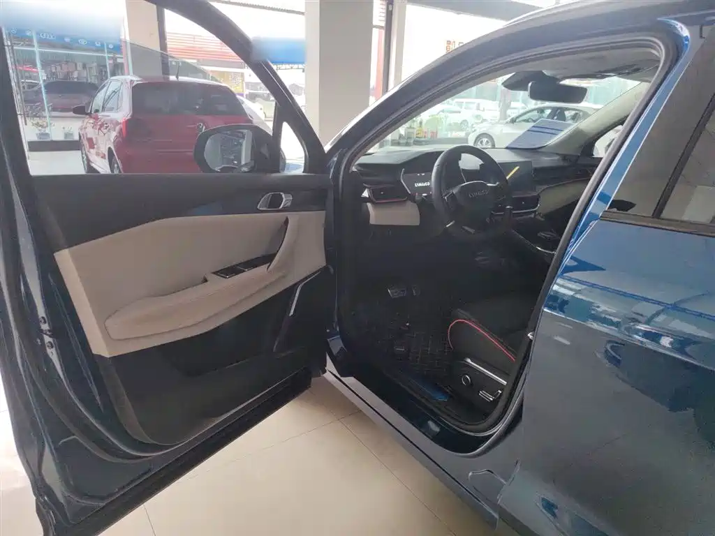 Lynk & Co 06 2020 1.5T Yao Halo купить на сайте DeffCars