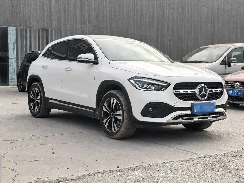 Mercedes-Benz GLA 2022 facelift GLA 200 купить на сайте DeffCars