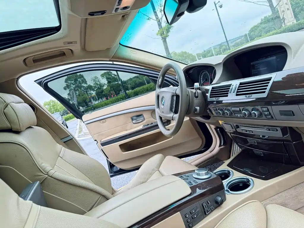 BMW 7 Series 2005 Model 740Li купить на сайте DeffCars
