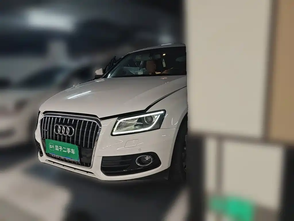 Audi Q5 2015 40 TFSI Technical Edition купить на сайте DeffCars