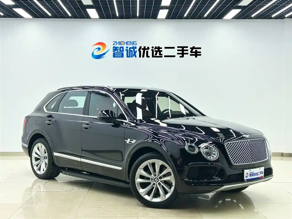 Bentayga 2016 6.0T Standard Edition купить на сайте DeffCars