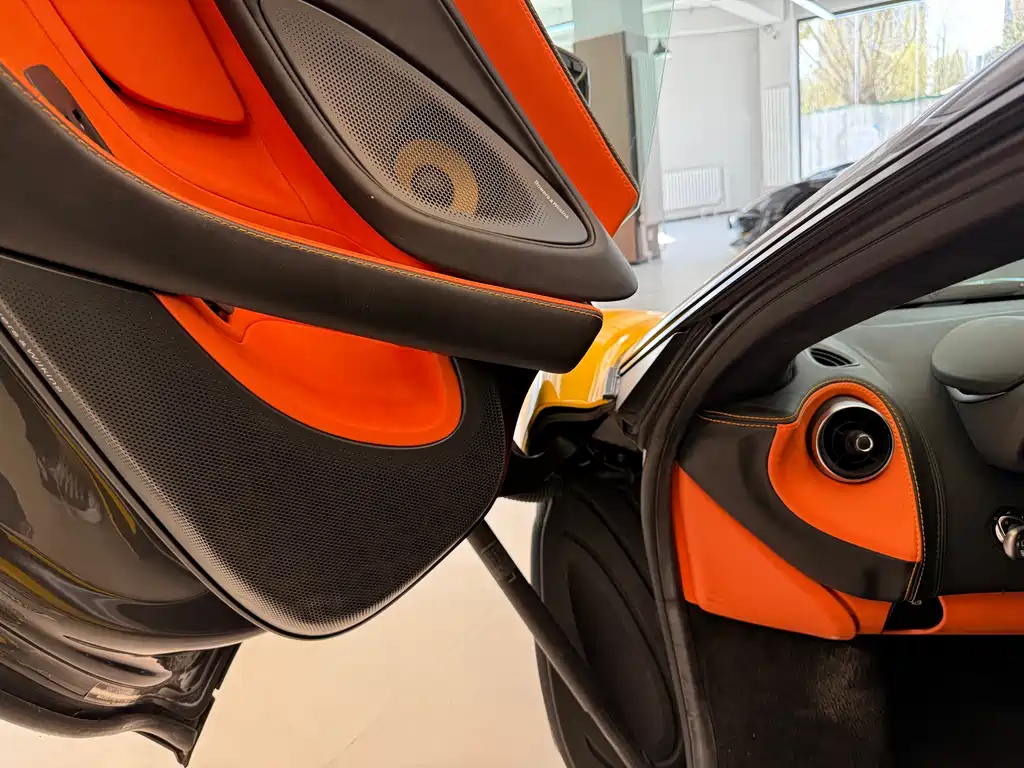 McLaren 570 2015 570S 3.8T Coupe купить на сайте DeffCars