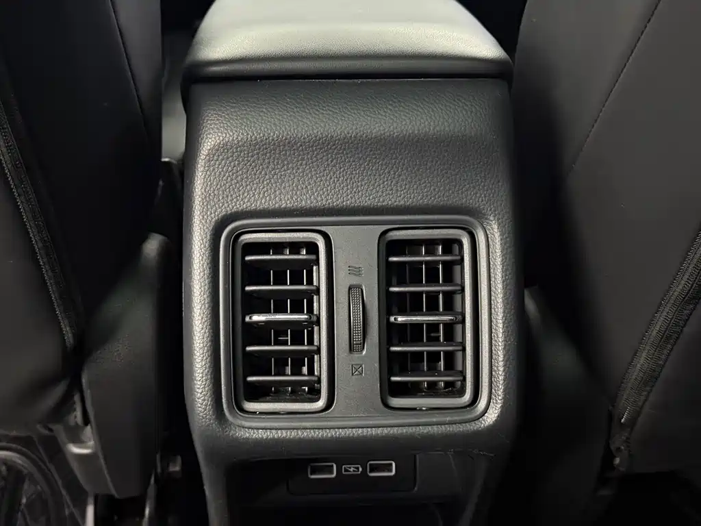 Vezel (HR-V) 2023 1.5L CVT Tech Edition купить на сайте DeffCars