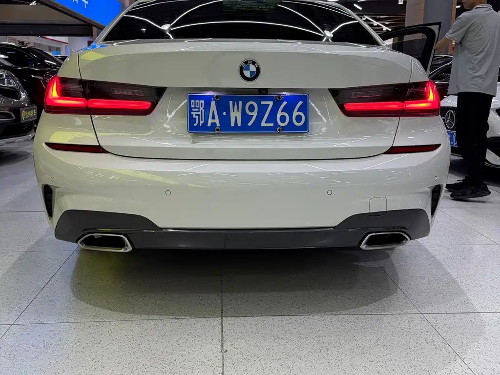 BMW 3 Series 2021款 325Li M运动套装 купить на сайте DeffCars