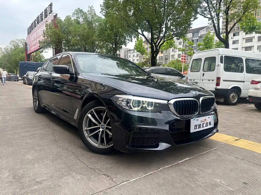 BMW 5 Series 2020 525Li M Sports Package купить на сайте DeffCars