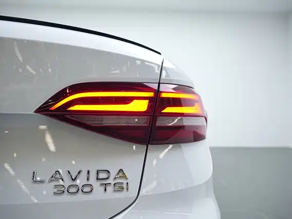 Lavida 2024 300TSI DSG Starry Sky Full Edition купить на сайте DeffCars