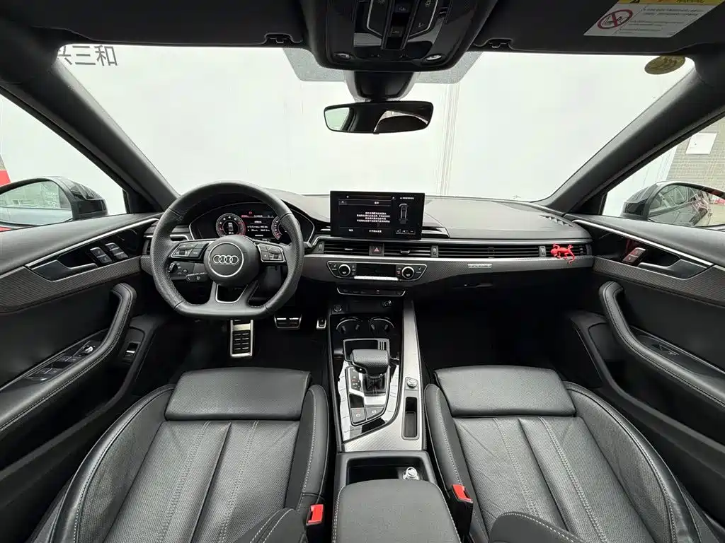 Audi A4L 2024 40 TFSI quattro RS kit combustion speed type купить на сайте DeffCars