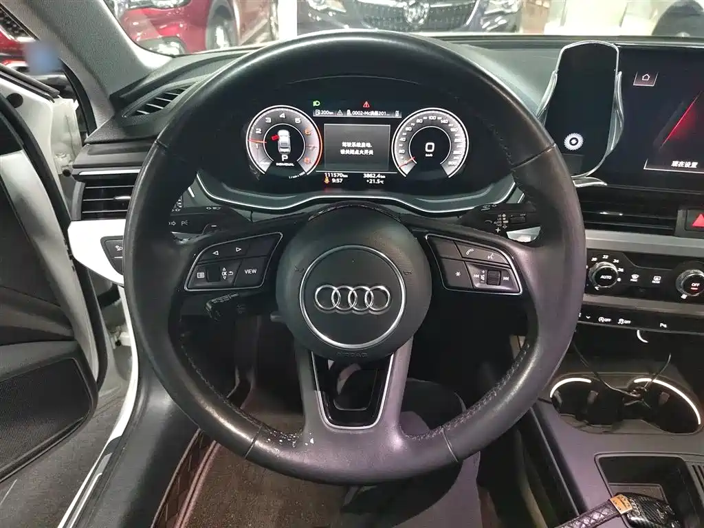Audi A4L 2020 40 TFSI Fashionable and Dynamic купить на сайте DeffCars