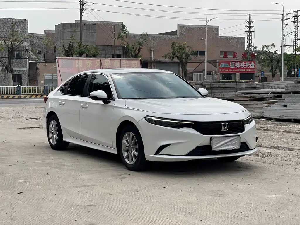Stylish 2022 240TURBO Manual Exclusive Edition купить на сайте DeffCars