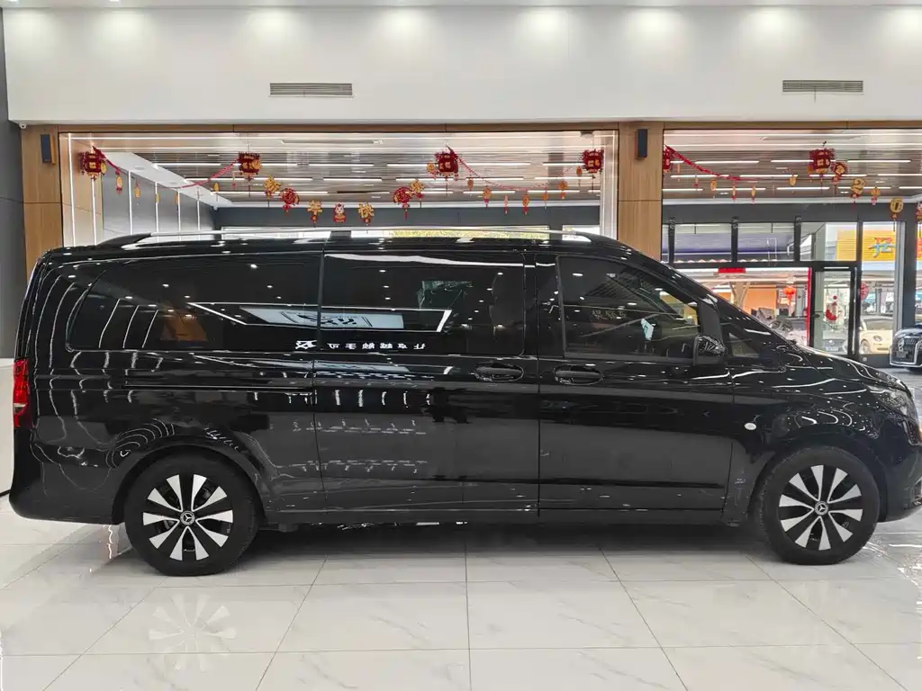 Vito 2021 2.0T Business Edition 7 seats купить на сайте DeffCars