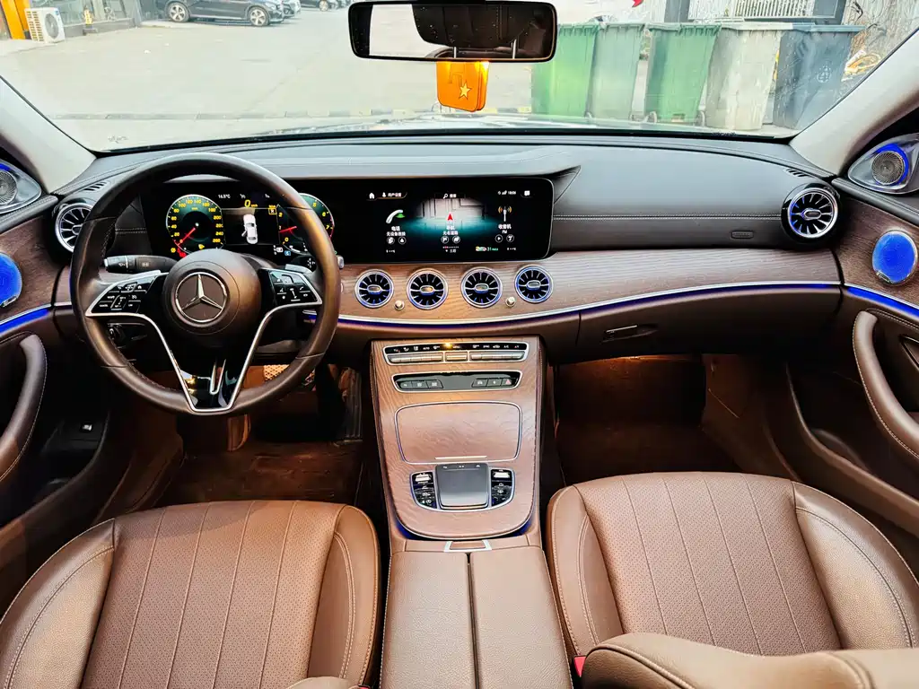 Mercedes-Benz E-Class 2023 E 300 L Luxury Model купить на сайте DeffCars