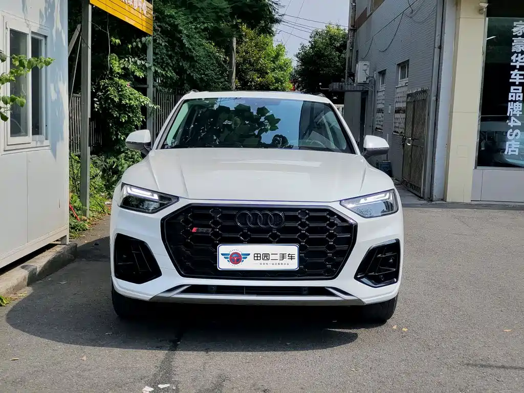 Audi Q5L 2022 40T luxury and dynamic model купить на сайте DeffCars