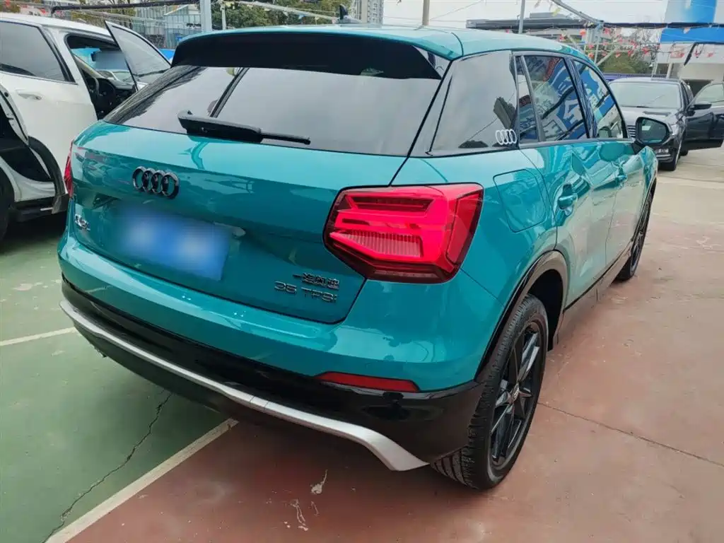 Audi Q2L 2021 35 TFSI aggressive and dynamic model купить на сайте DeffCars