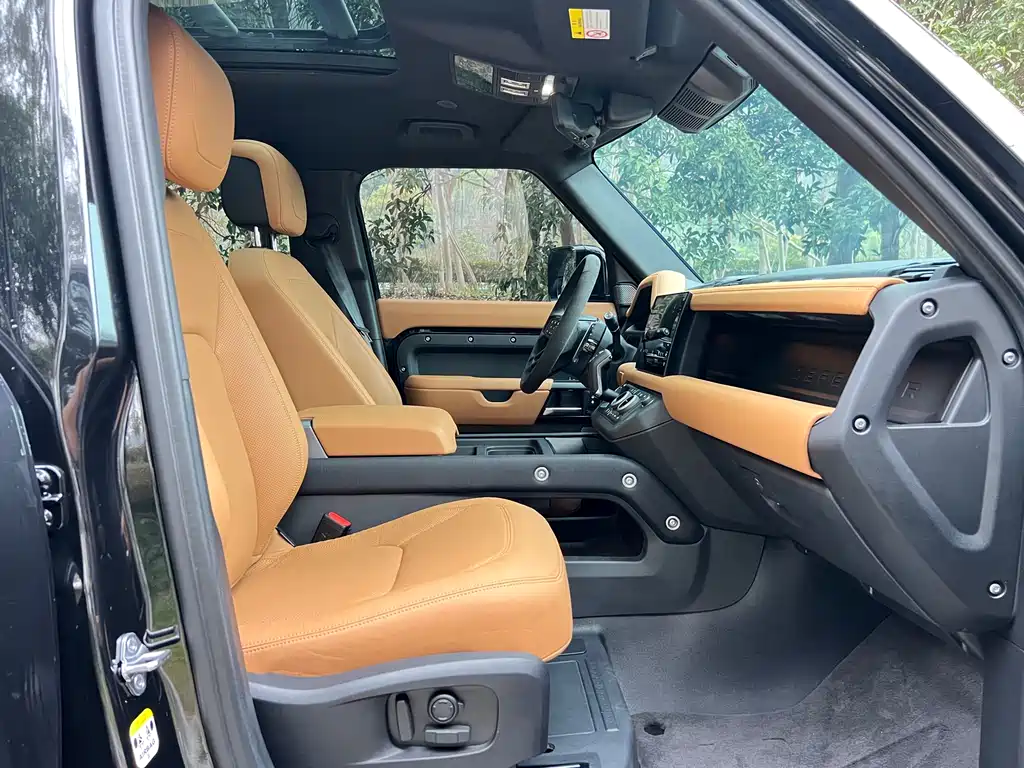 Land Rover Defender 2024 110 5.0T V8 купить на сайте DeffCars