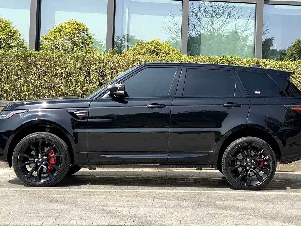 Range Rover Sport 2018 3.0 SC V6 HSE DYNAMIC купить на сайте DeffCars