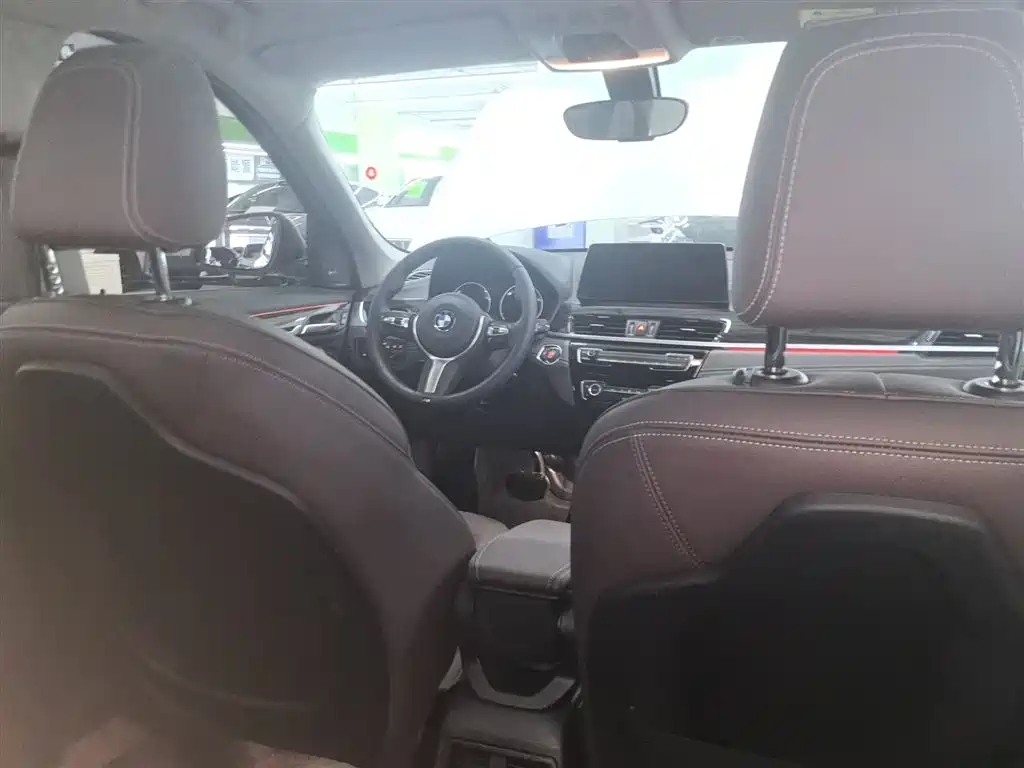 BMW X1 2022 facelift xDrive25Li exclusive model купить на сайте DeffCars