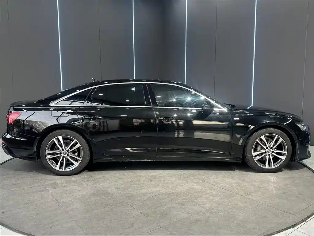 Audi A6L 2019 40 TFSI luxury and dynamic model купить на сайте DeffCars