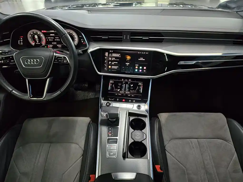 Audi A6L 2023 facelift 45 TFSI premium dynamic model купить на сайте DeffCars
