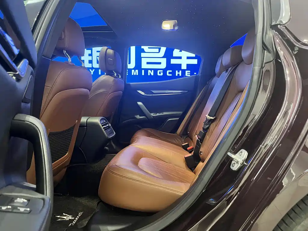 Ghibli 2018 3.0T Standard Edition купить на сайте DeffCars