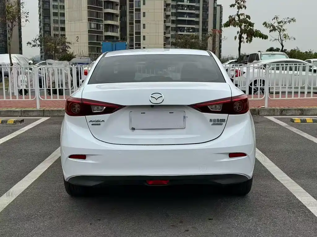 Mazda3 Angkesela 2017 Sedan 2.0L Automatic Premium National V купить на сайте DeffCars